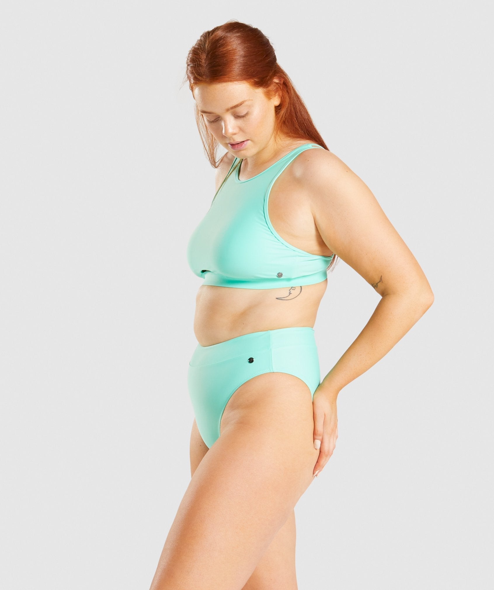 gymshark-high-rise-bikini-top-turquoise