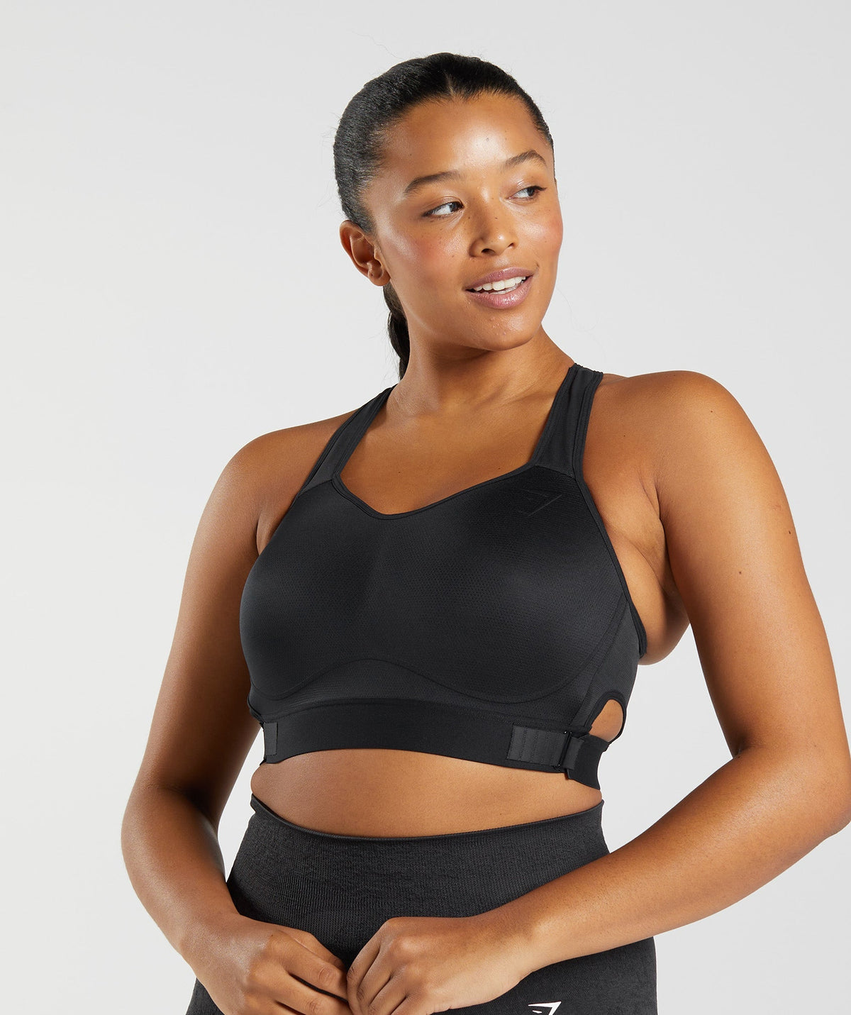 gymshark-racerback-high-support-sports-bra-black-aw22