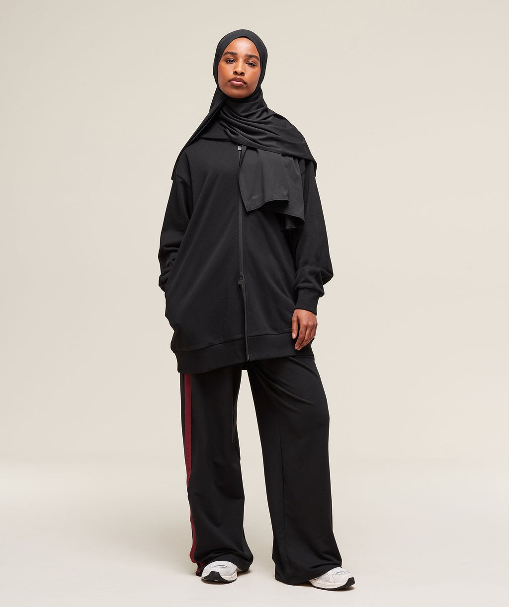 gymshark-hijab-black-ss25