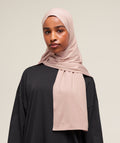 gymshark-hijab-muted-pink-ss25