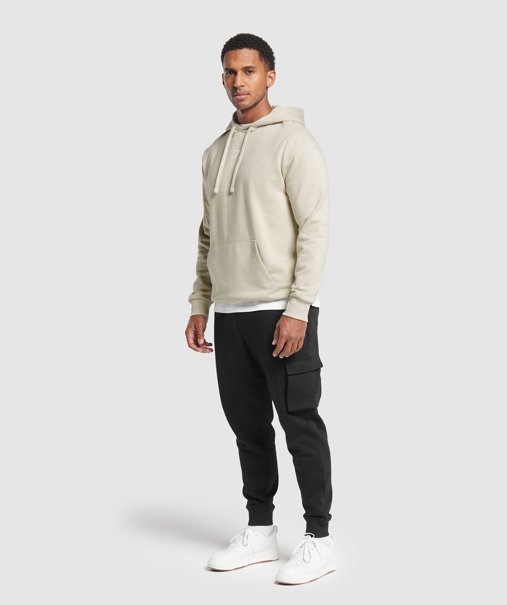 gymshark-hybrid-wellness-hoodie-pebble-grey-aw23
