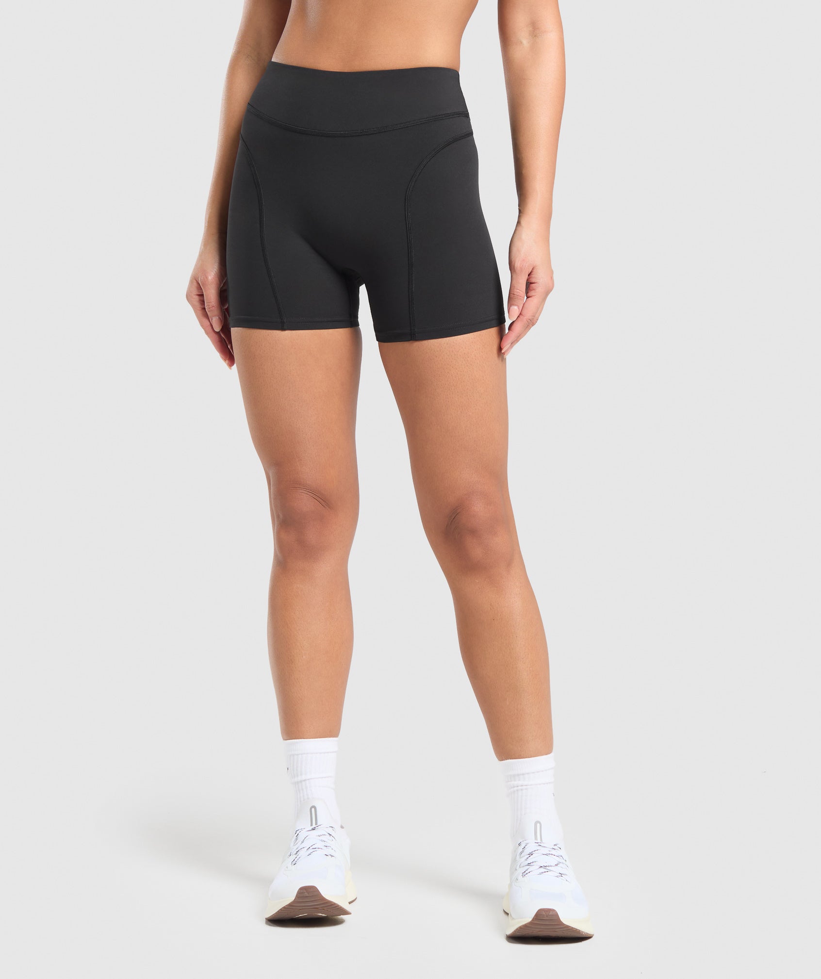 gymshark-dipped-waistband-shorts-black-aw24