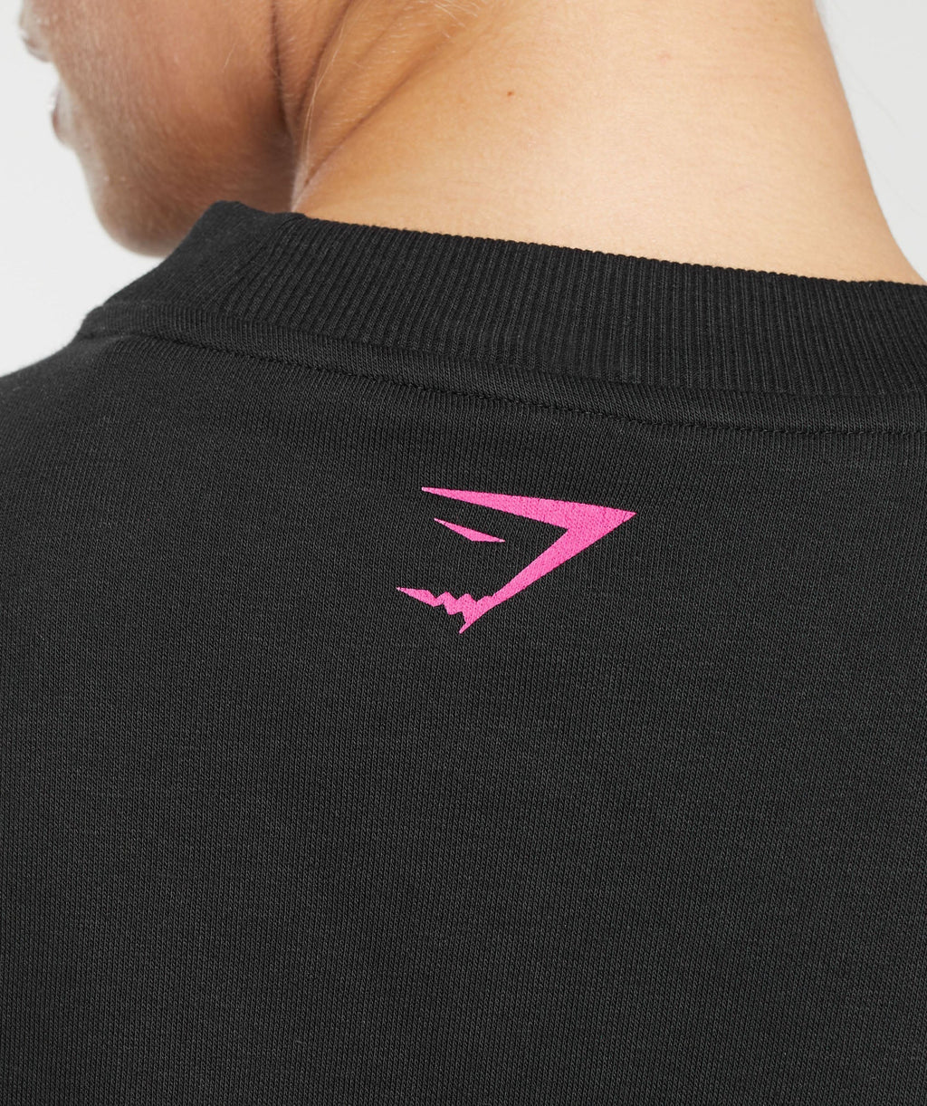 gymshark-i-heart-gym-oversized-sweatshirt-black-aw23