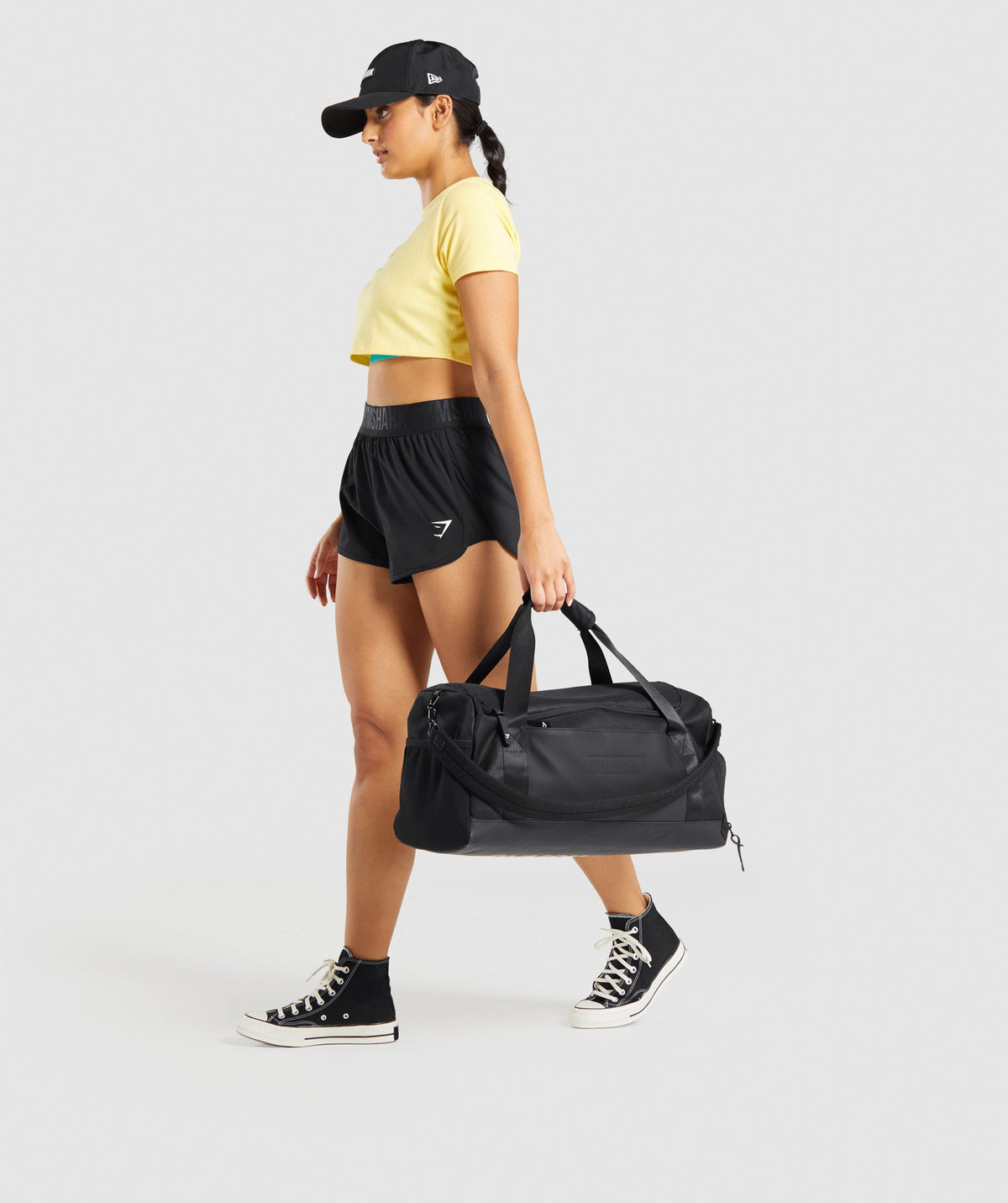 gymshark-italic-graphic-crop-top-yellow