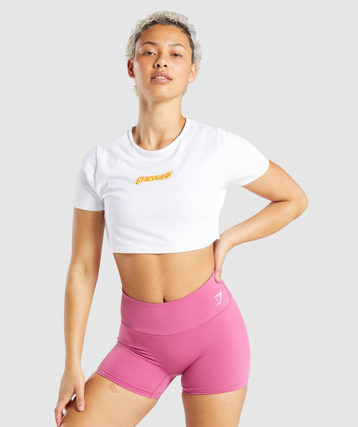 gymshark-italic-graphic-crop-top-white