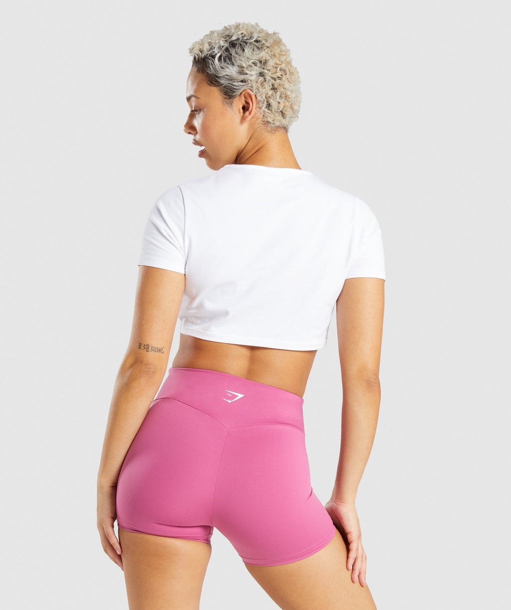 gymshark-italic-graphic-crop-top-white