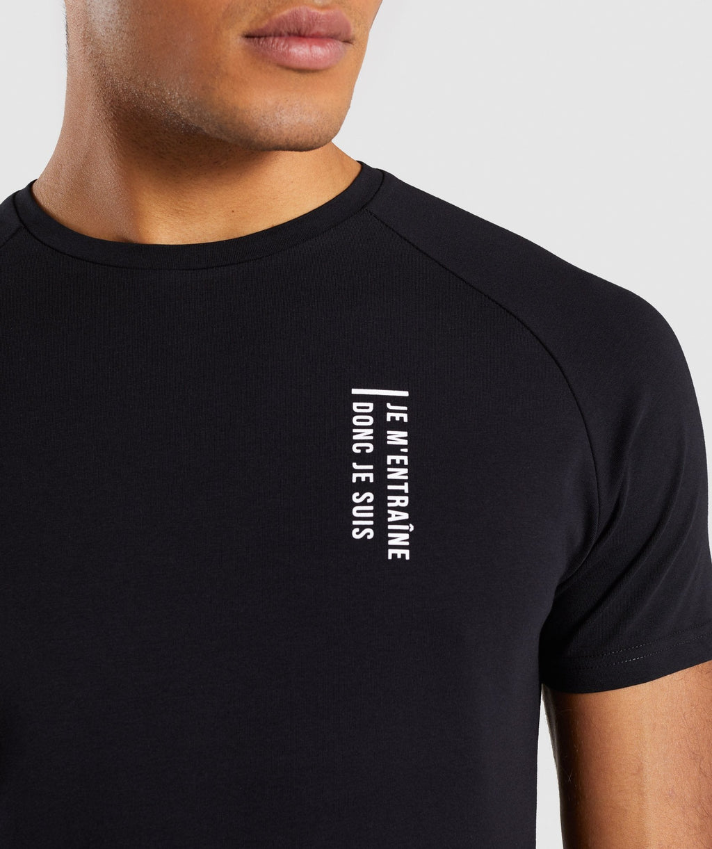 gymshark-blackout-exclusive-t-shirt-french-black