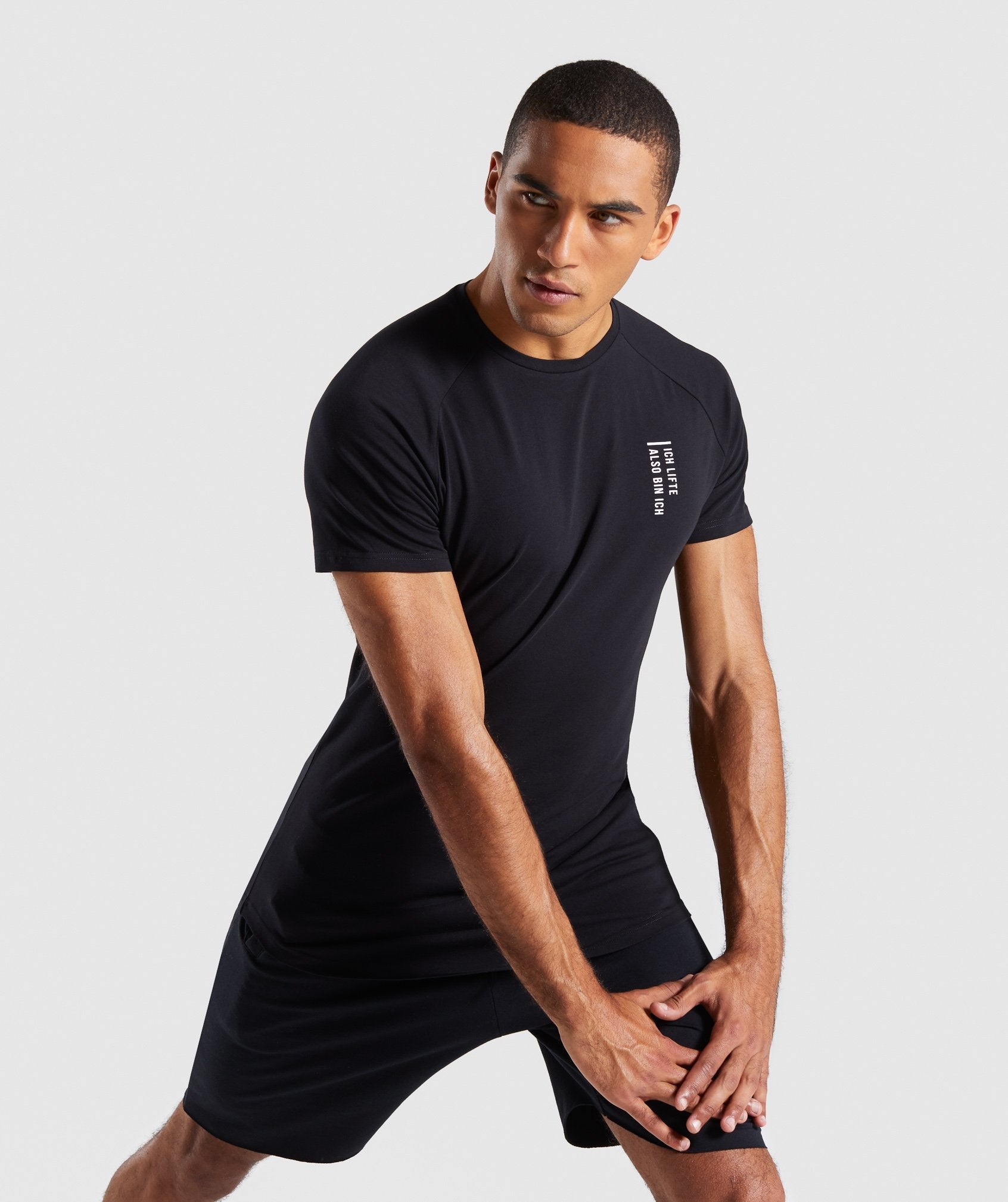 gymshark-blackout-exclusive-t-shirt-german-black