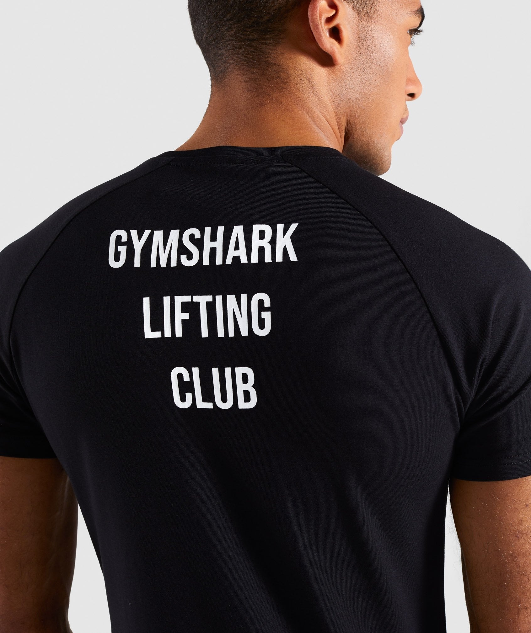 gymshark-blackout-exclusive-t-shirt-german-black