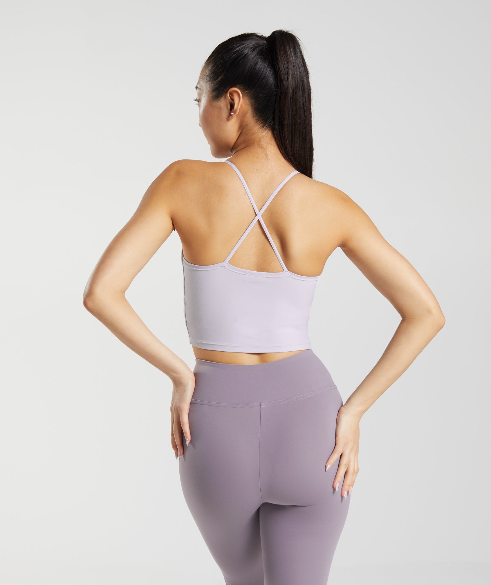gymshark-strappy-crop-cami-tank-iced-lilac-ss23