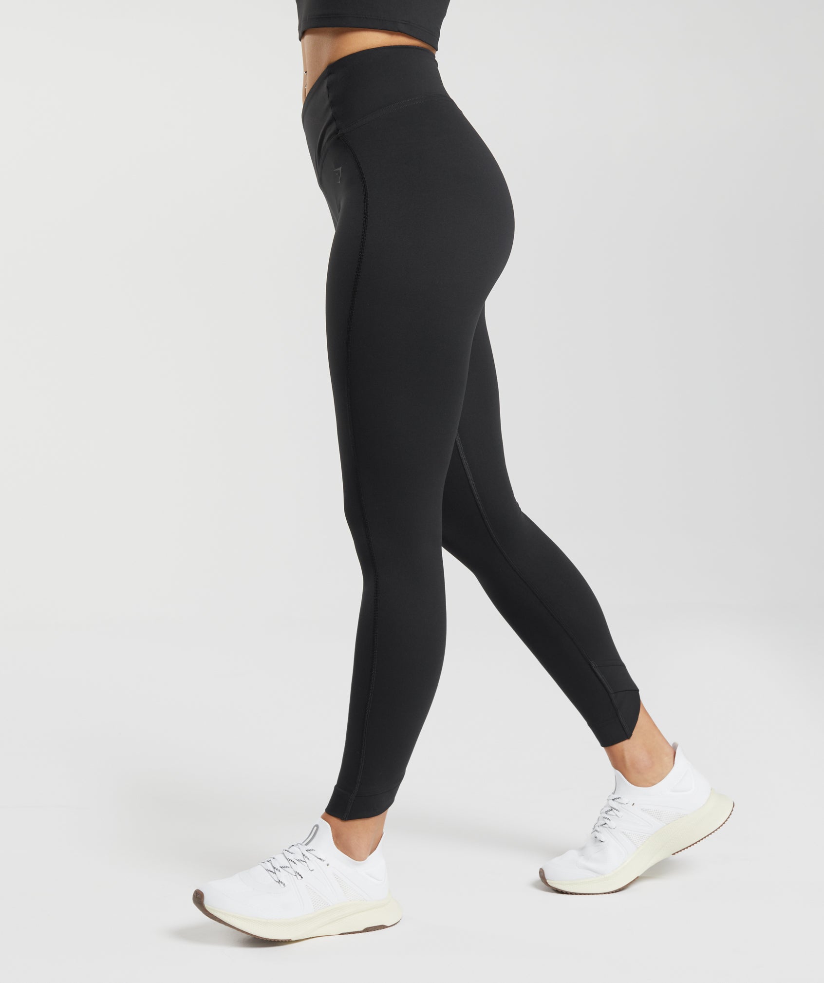 gymshark-crossover-leggings-black-aw23