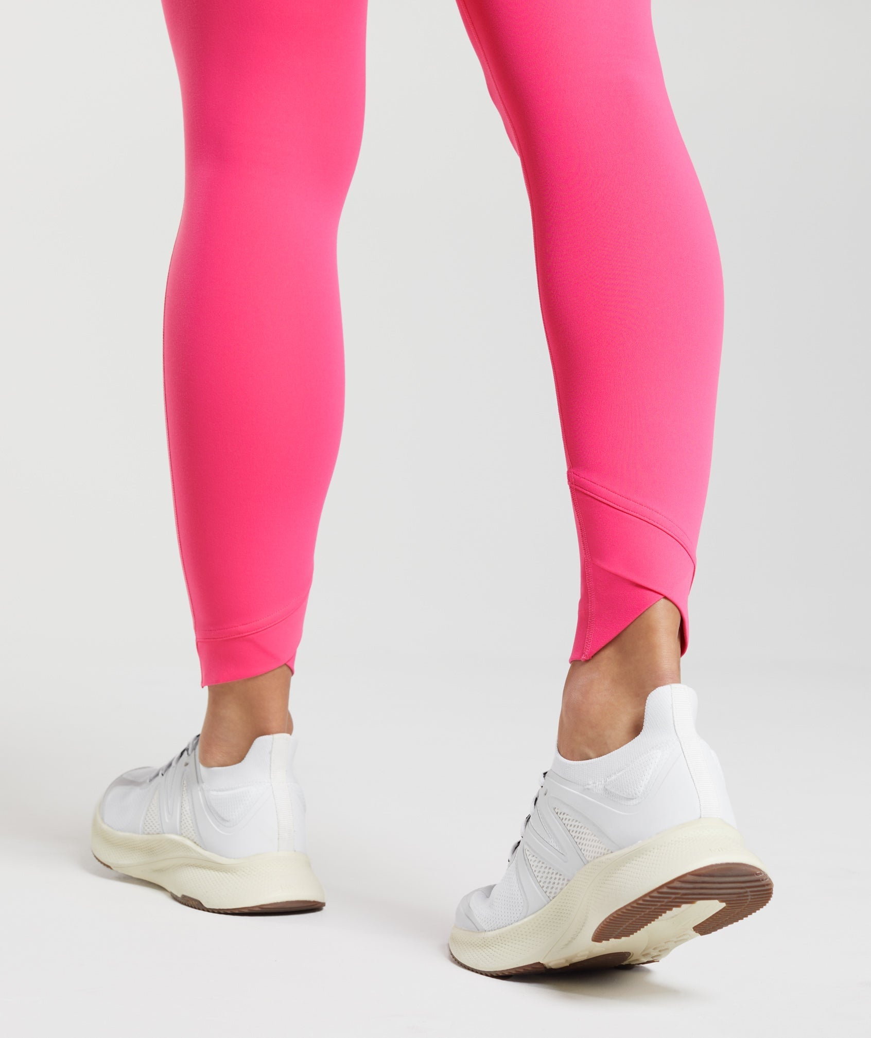 gymshark-crossover-leggings-bright-fuchsia-ss23