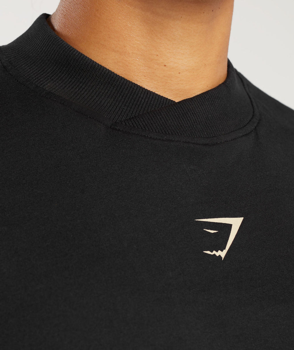 gymshark-committed-to-the-craft-oversized-long-sleeve-top-black-aw23