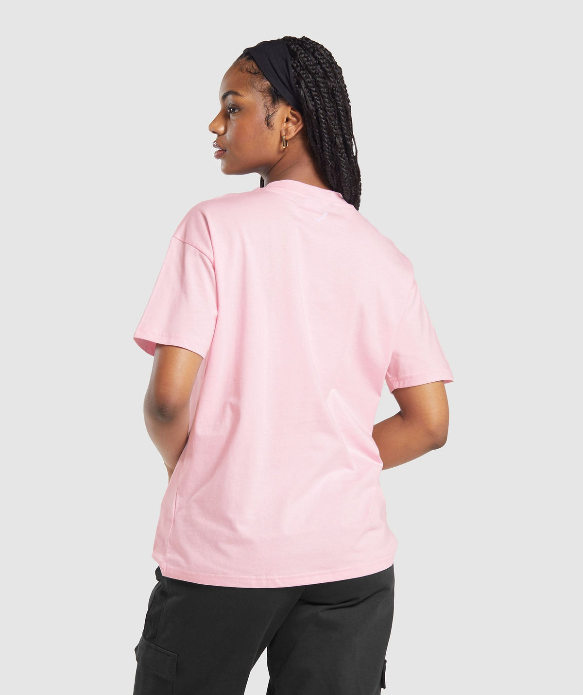 gymshark-its-giving-gym-oversized-t-shirt-dolly-pink-aw23