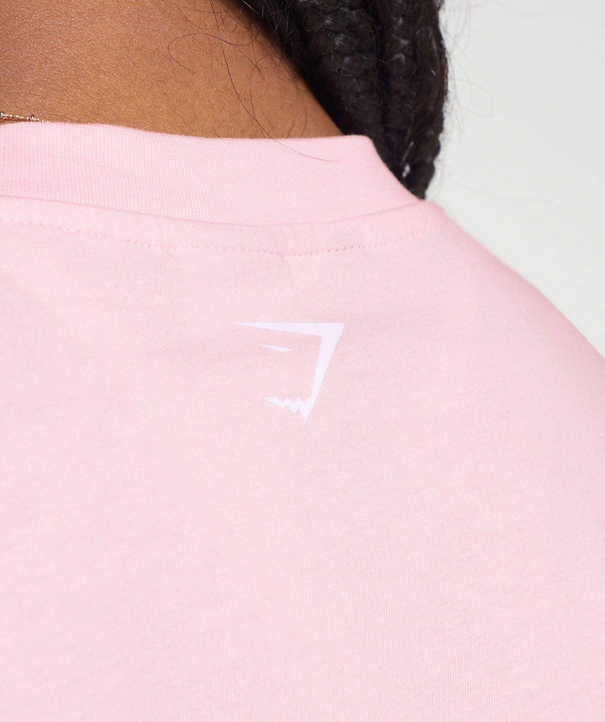gymshark-its-giving-gym-oversized-t-shirt-dolly-pink-aw23