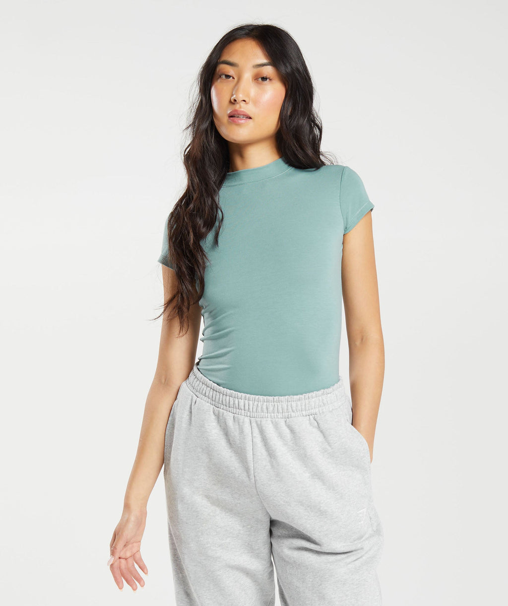 gymshark-jersey-body-fit-t-shirt-duck-egg-blue-aw23
