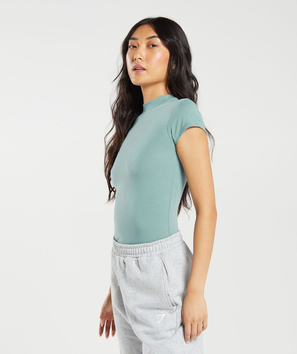 gymshark-jersey-body-fit-t-shirt-duck-egg-blue-aw23