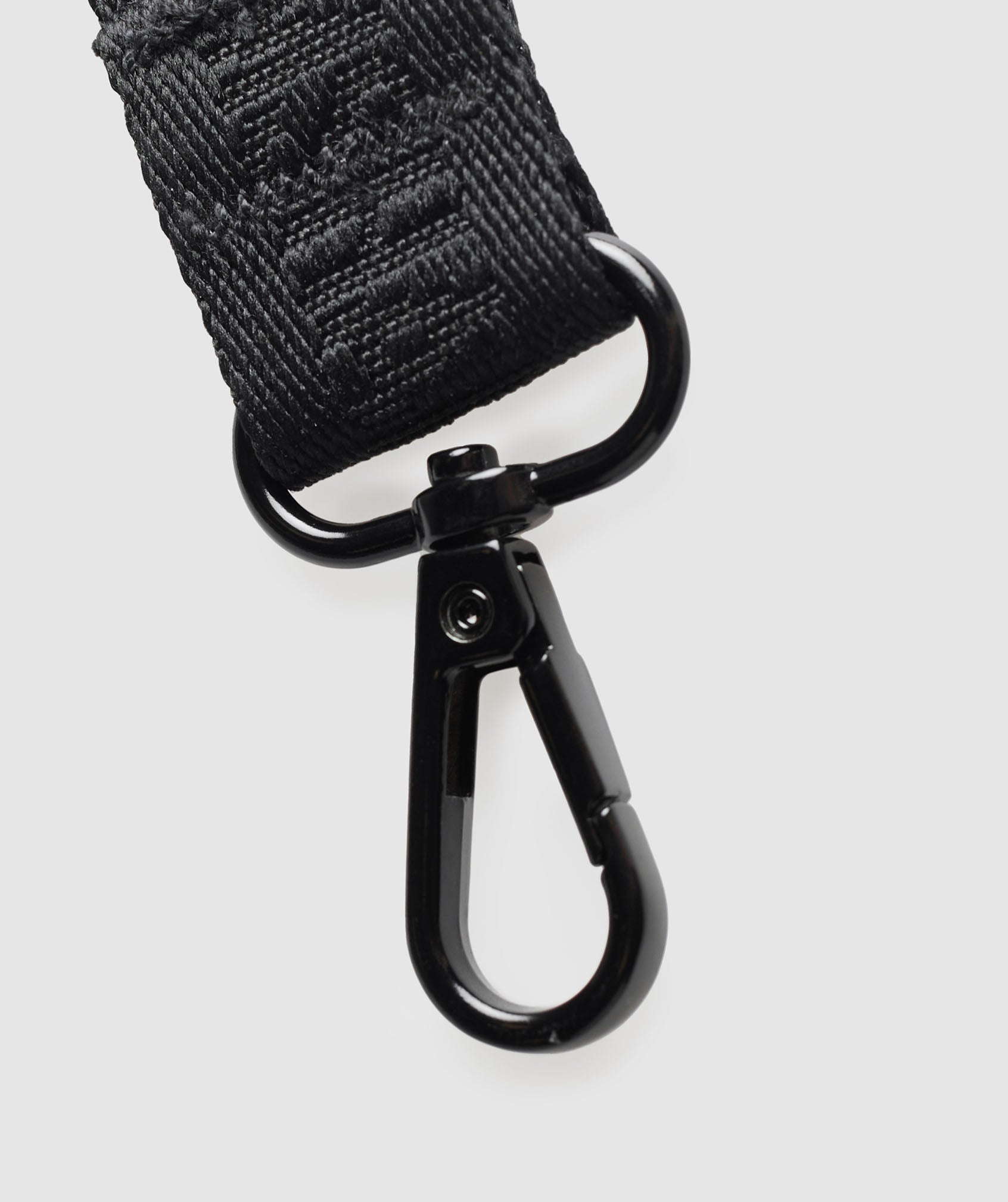 gymshark-key-chain-black-ss24