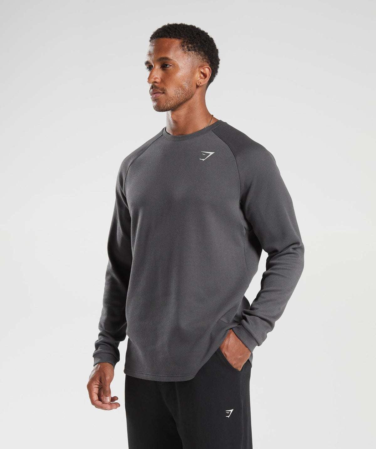 gymshark-knit-crew-onyx-grey-aw23