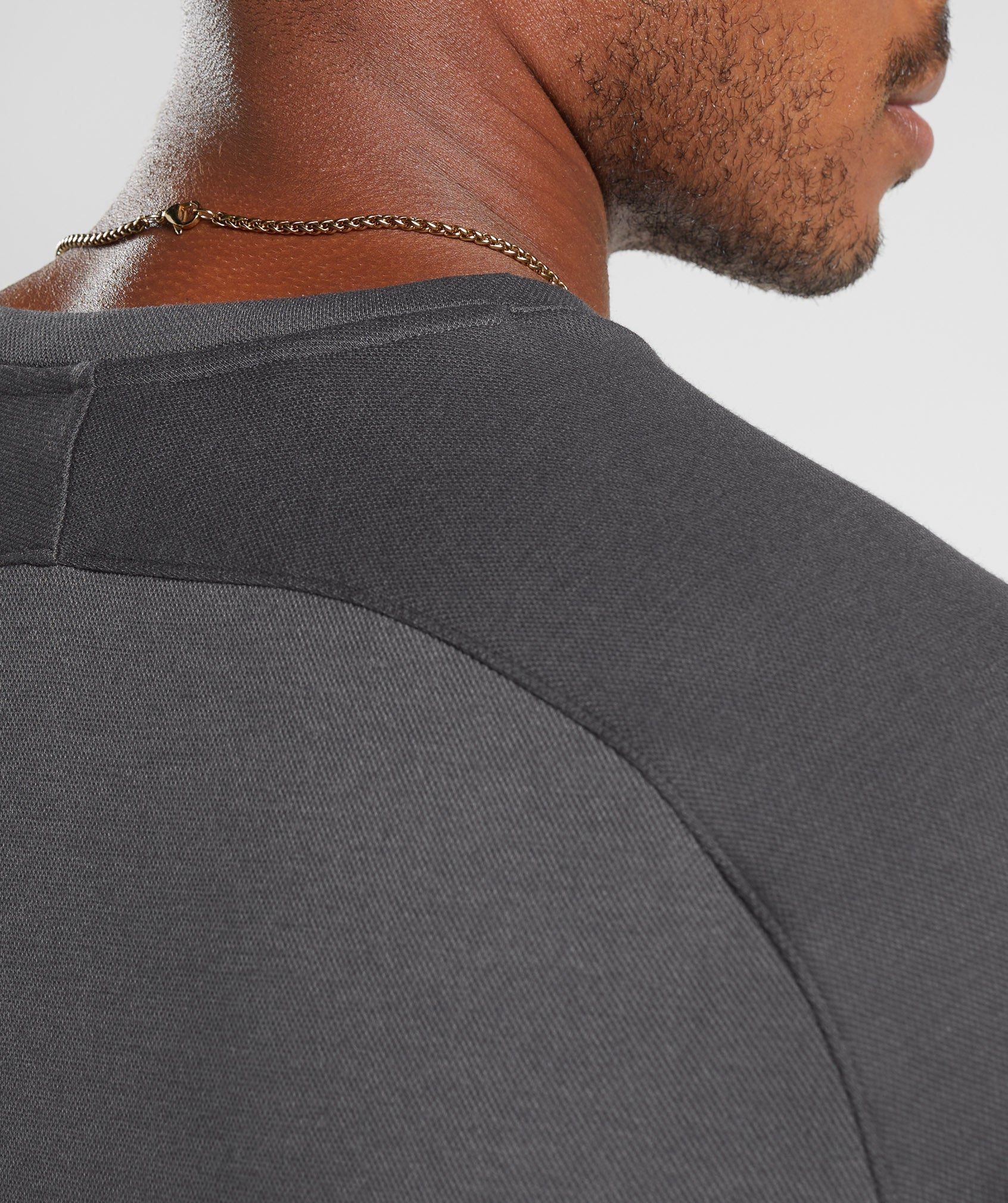 gymshark-knit-crew-onyx-grey-aw23