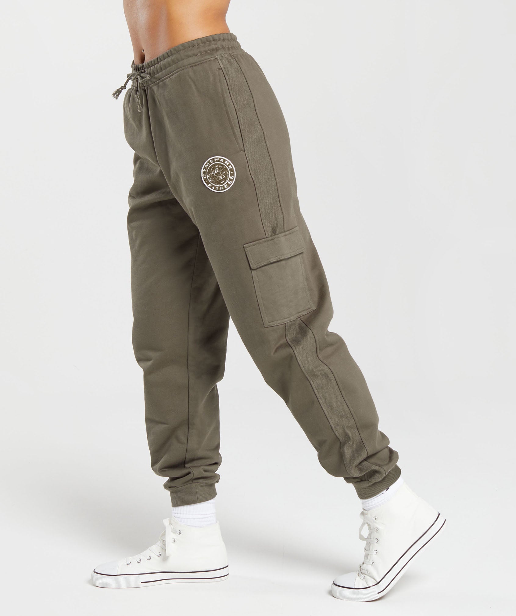 gymshark-legacy-joggers-camo-brown-aw23