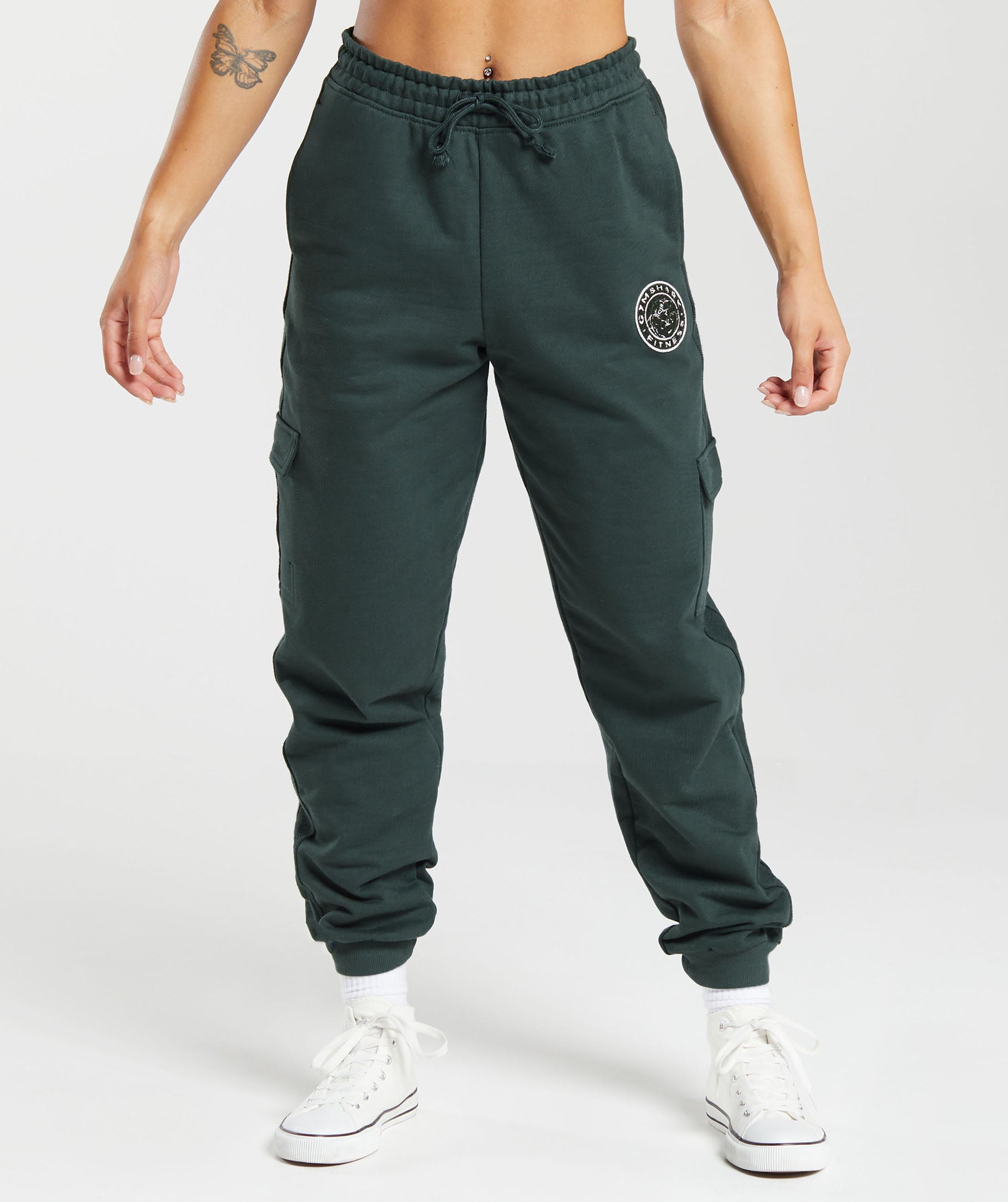 gymshark-legacy-joggers-fog-green-aw23