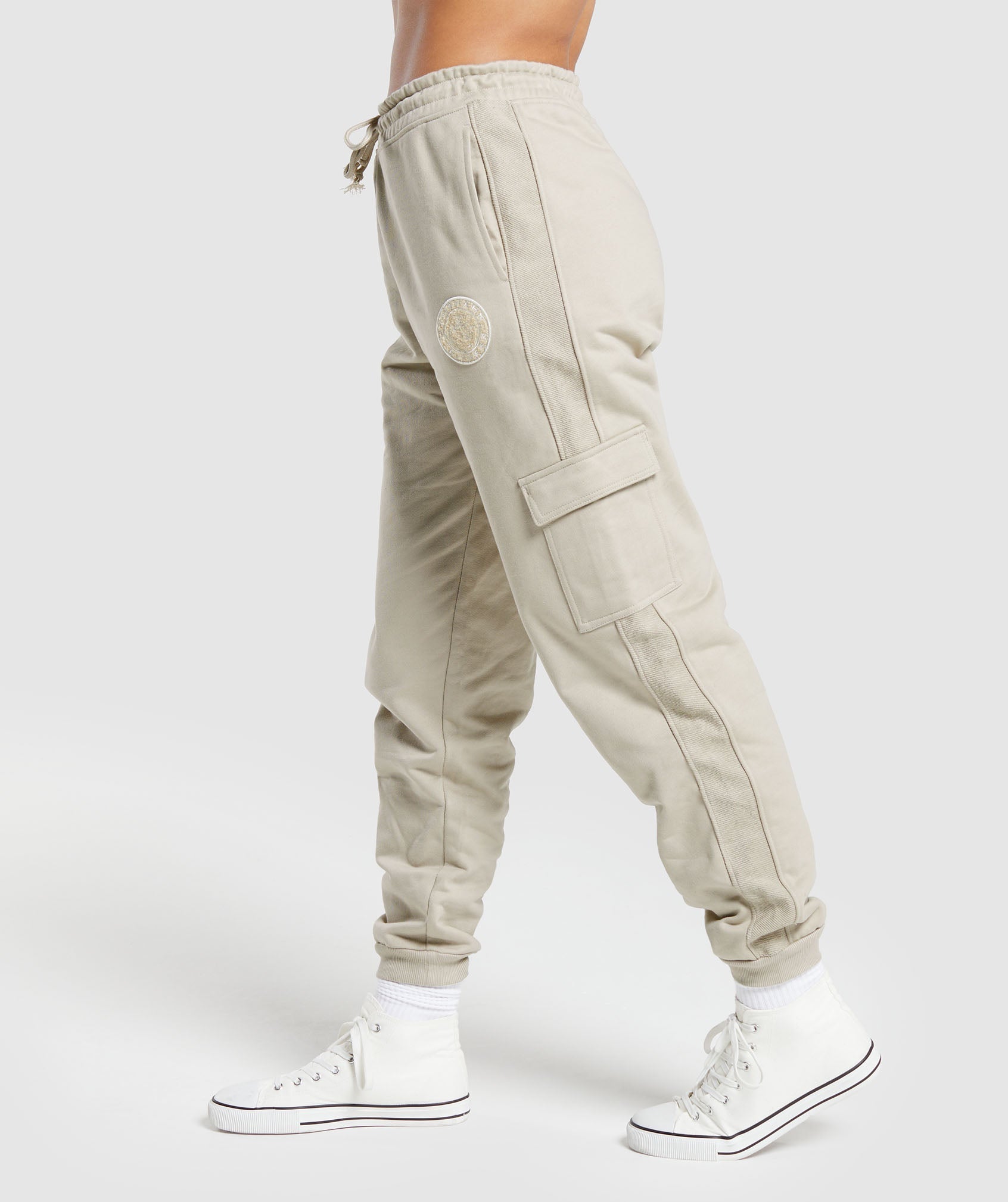 gymshark-legacy-joggers-washed-stone-brown-aw23