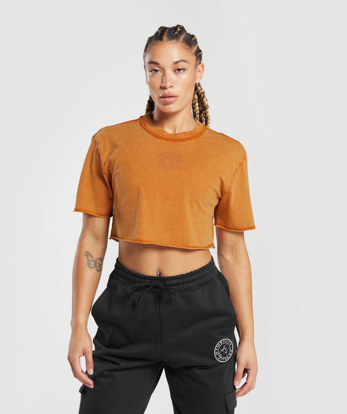 gymshark-legacy-washed-crop-top-charred-orange-aw23