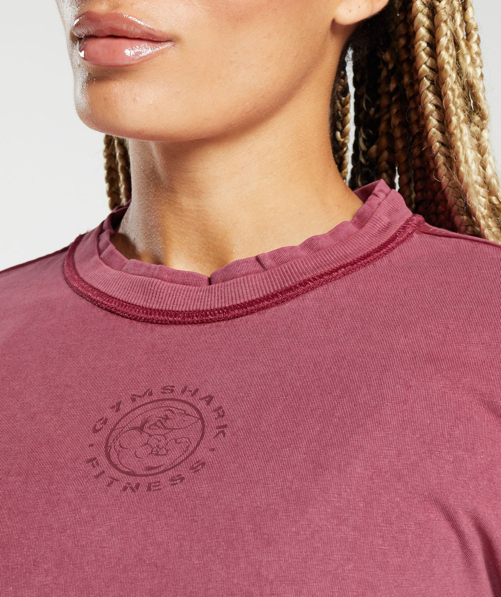 gymshark-legacy-washed-crop-top-raspberry-pink-aw23