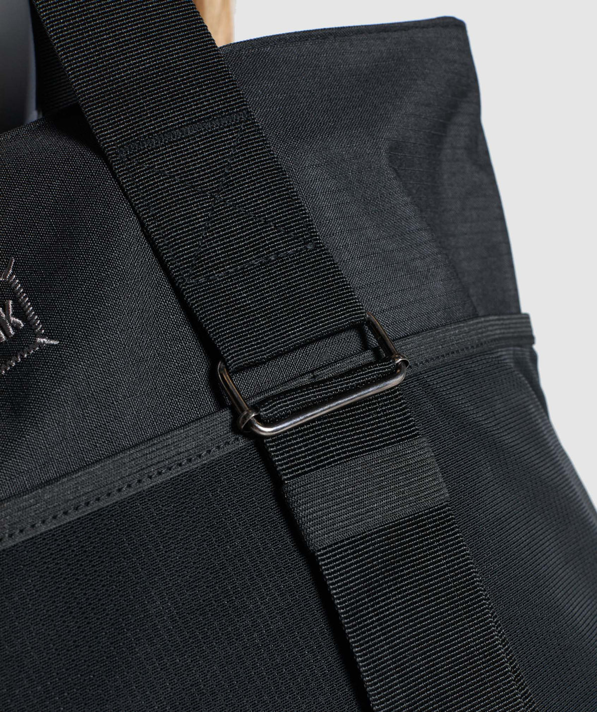 gymshark-lifestyle-tote-black