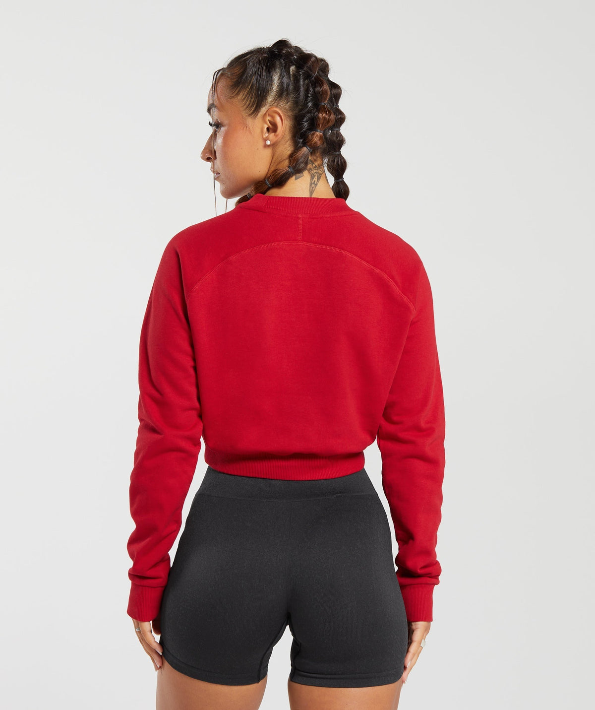 gymshark-lifting-graphic-cropped-sweatshirt-carmine-red-aw23