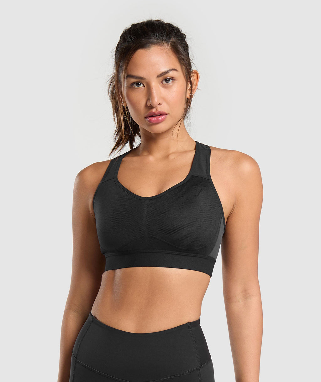 gymshark-lightweight-high-support-sports-bra-black-ss22