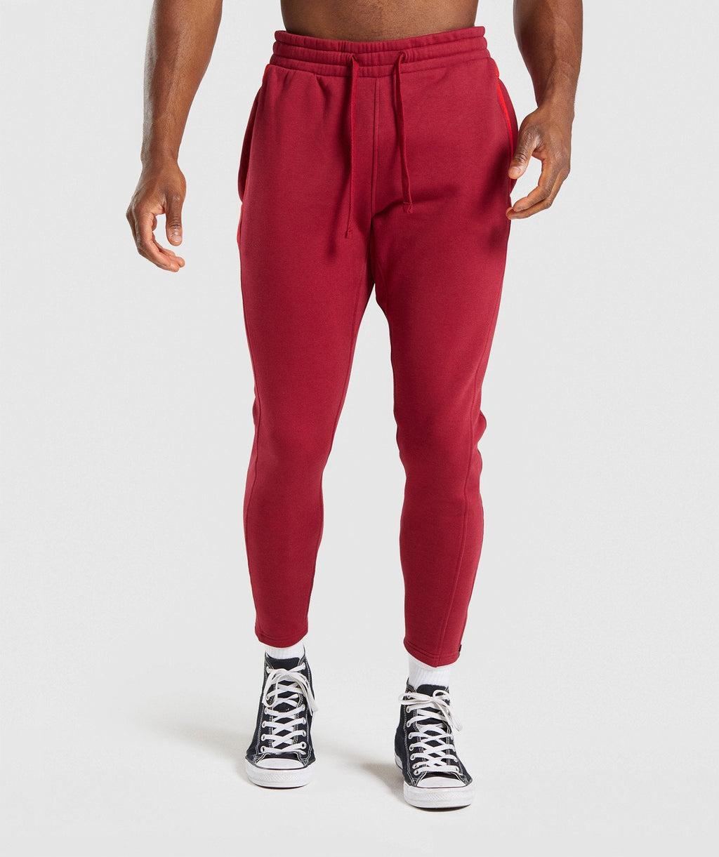 gymshark-luxe-legacy-joggers-burgundy