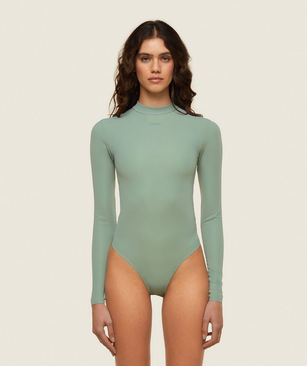 gymshark-everywear-long-sleeve-crew-neck-active-bodysuit-dollar-green-ss24