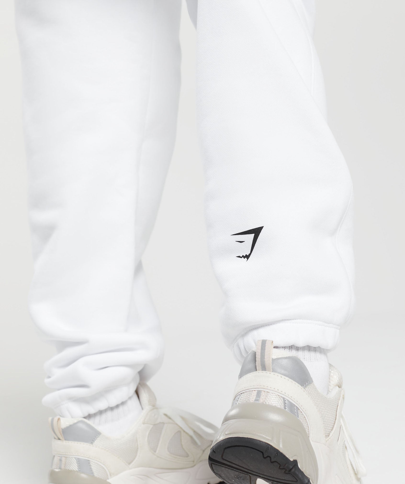 gs-x-leana-deeb-oversized-joggers-white-aw23