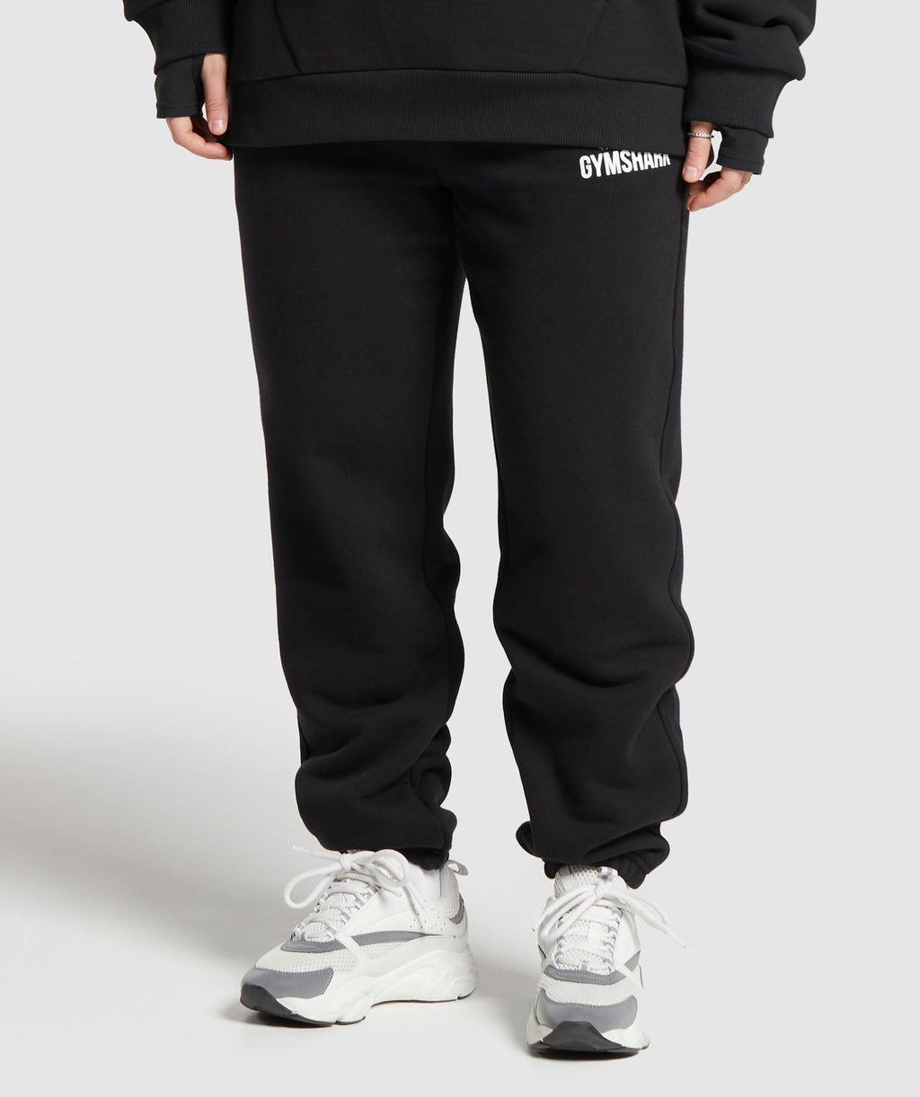 gs-x-leana-deeb-oversized-joggers-black-ss24