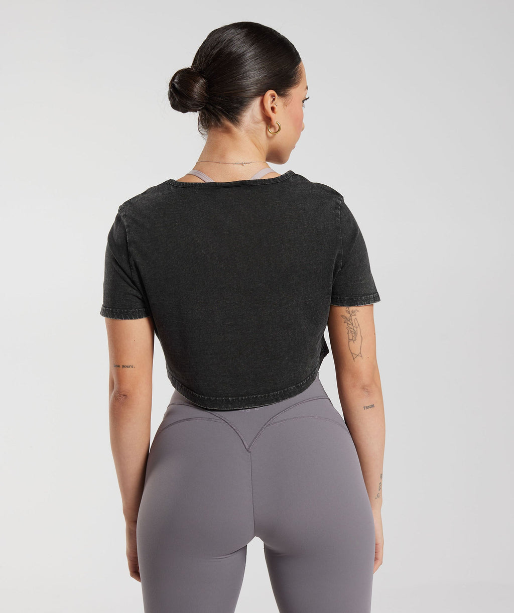 gymshark-legacy-washed-crop-top-black-aw22