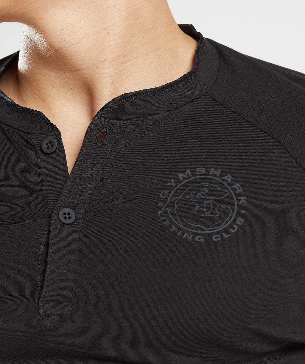 gymshark-legacy-henley-top-black-ss23