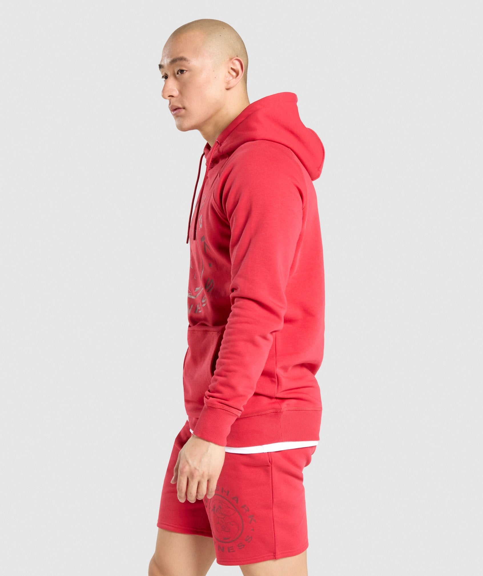 gymshark-legacy-hoodie-red
