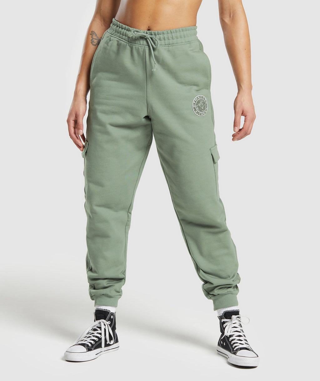 gymshark-legacy-joggers-unit-green-ss24