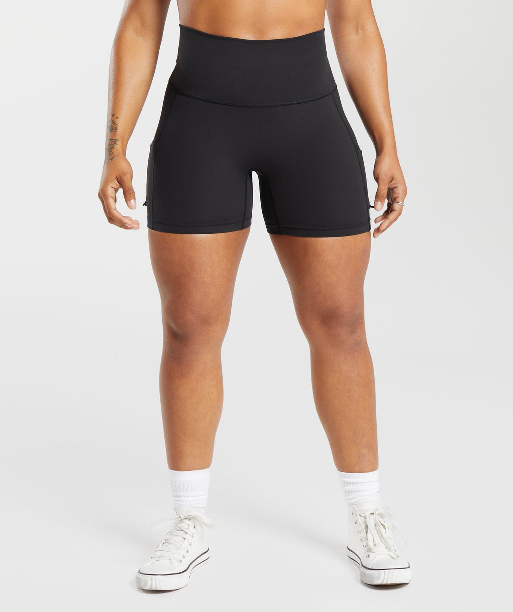 gymshark-legacy-logo-tight-shorts-black-aw23