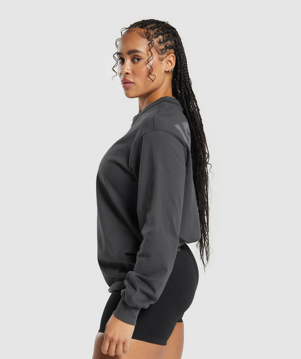 gymshark-legacy-long-sleeve-top-asphalt-grey-ss24