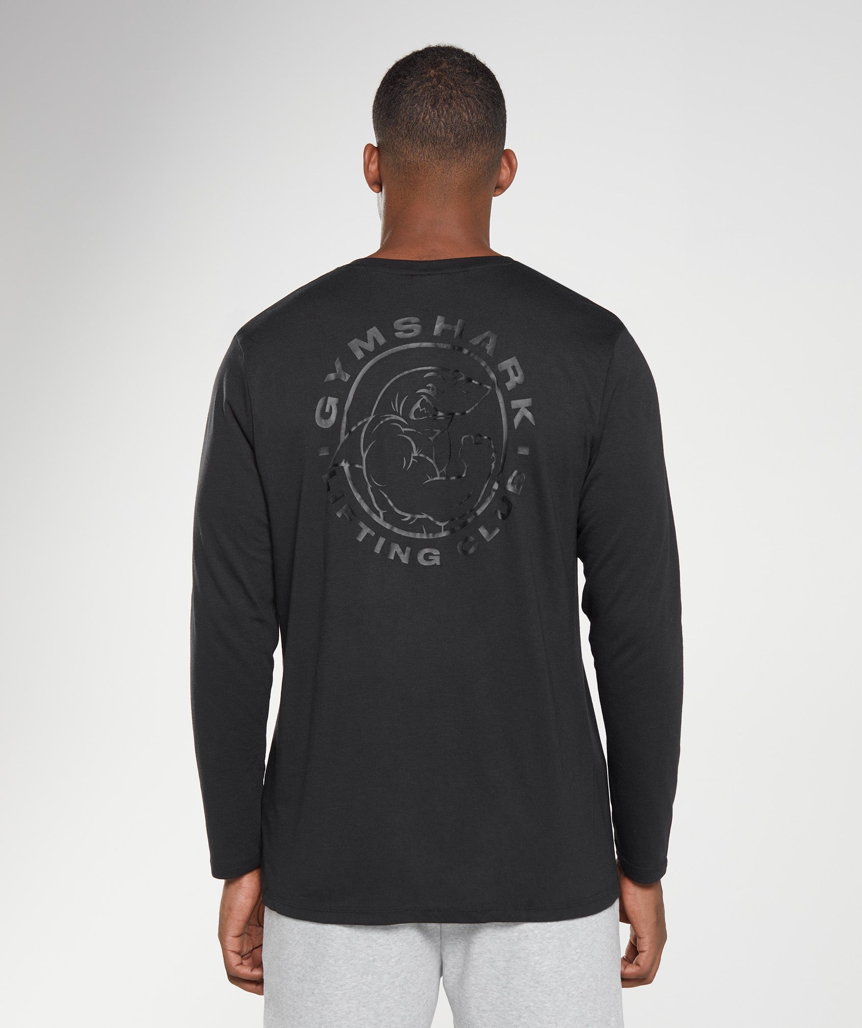 gymshark-legacy-long-sleeve-t-shirt-black-aw22