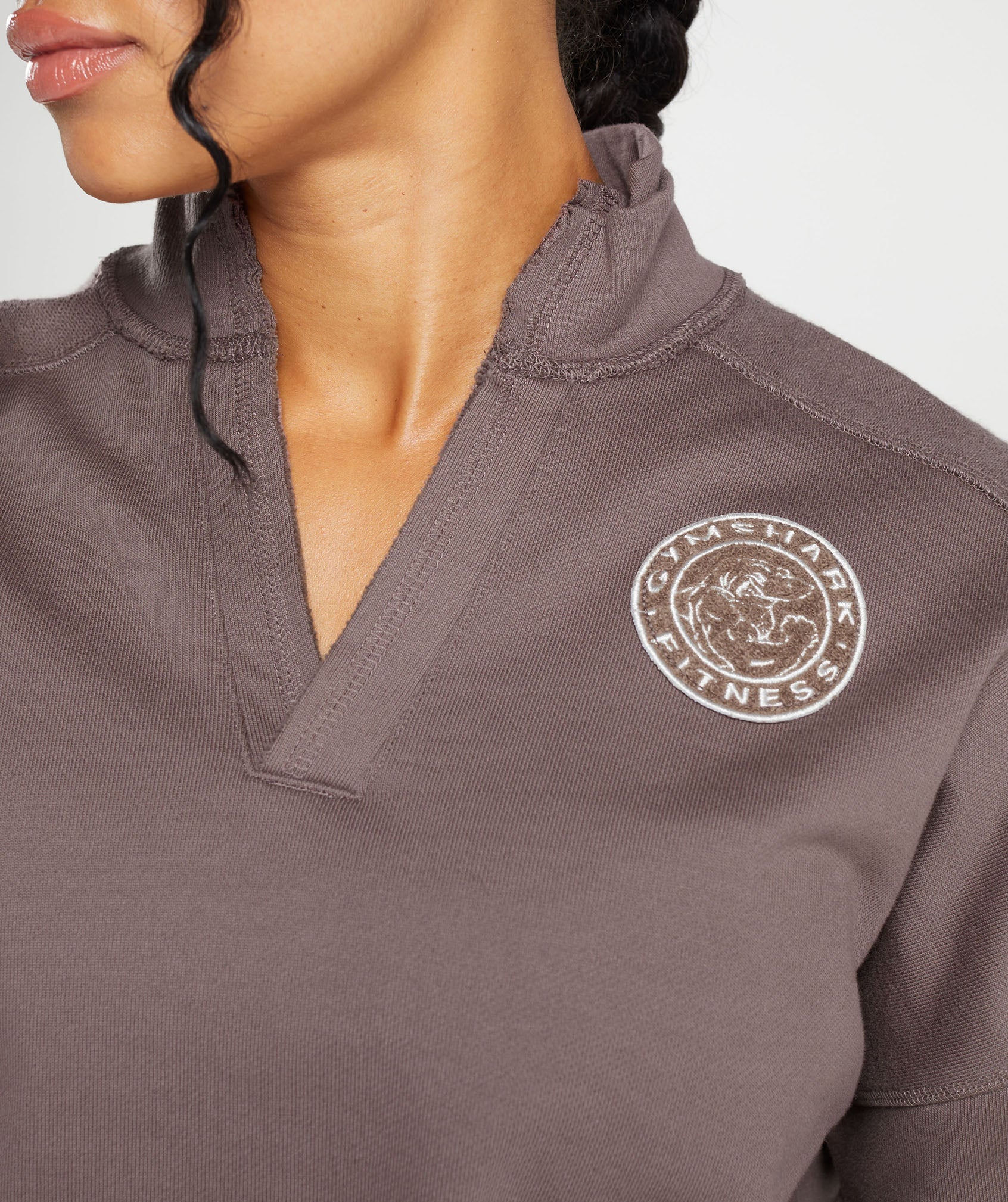 gymshark-legacy-oversized-sweatshirt-walnut-mauve-aw23