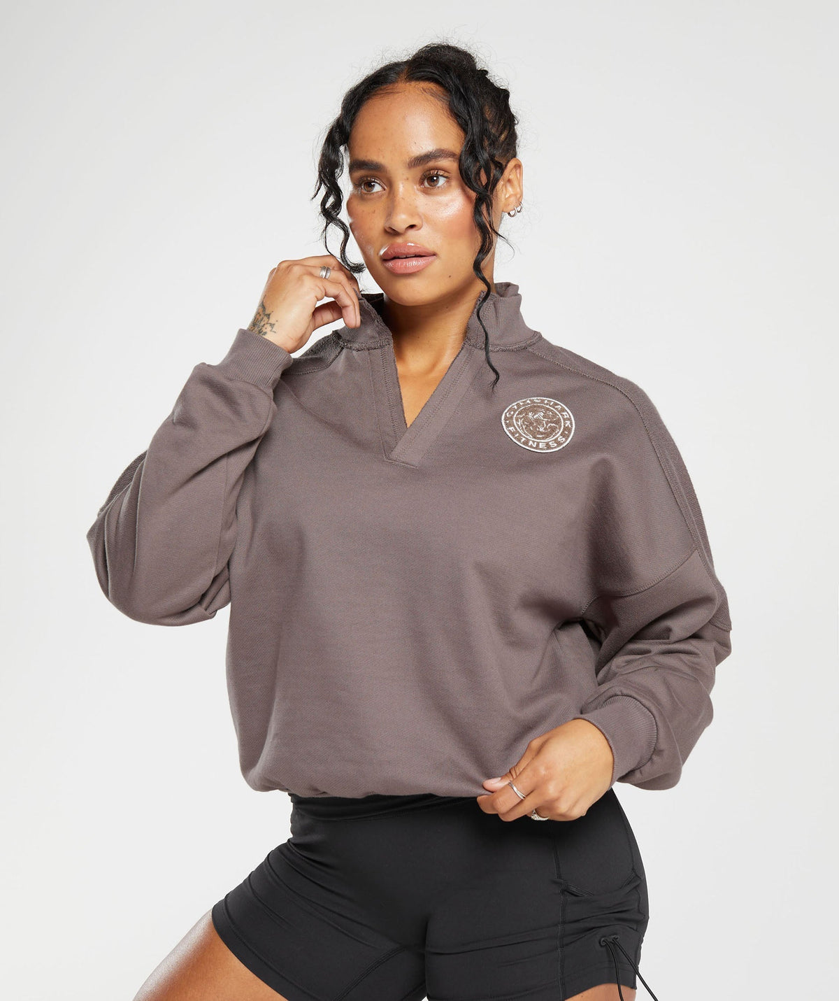 gymshark-legacy-oversized-sweatshirt-walnut-mauve-aw23