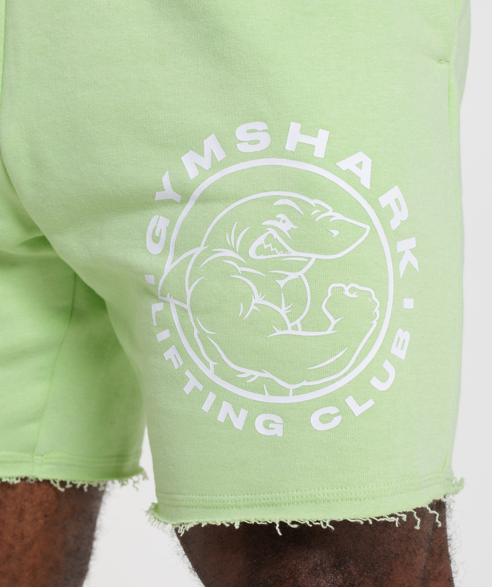 gymshark-legacy-shorts-kiwi-green-aw22