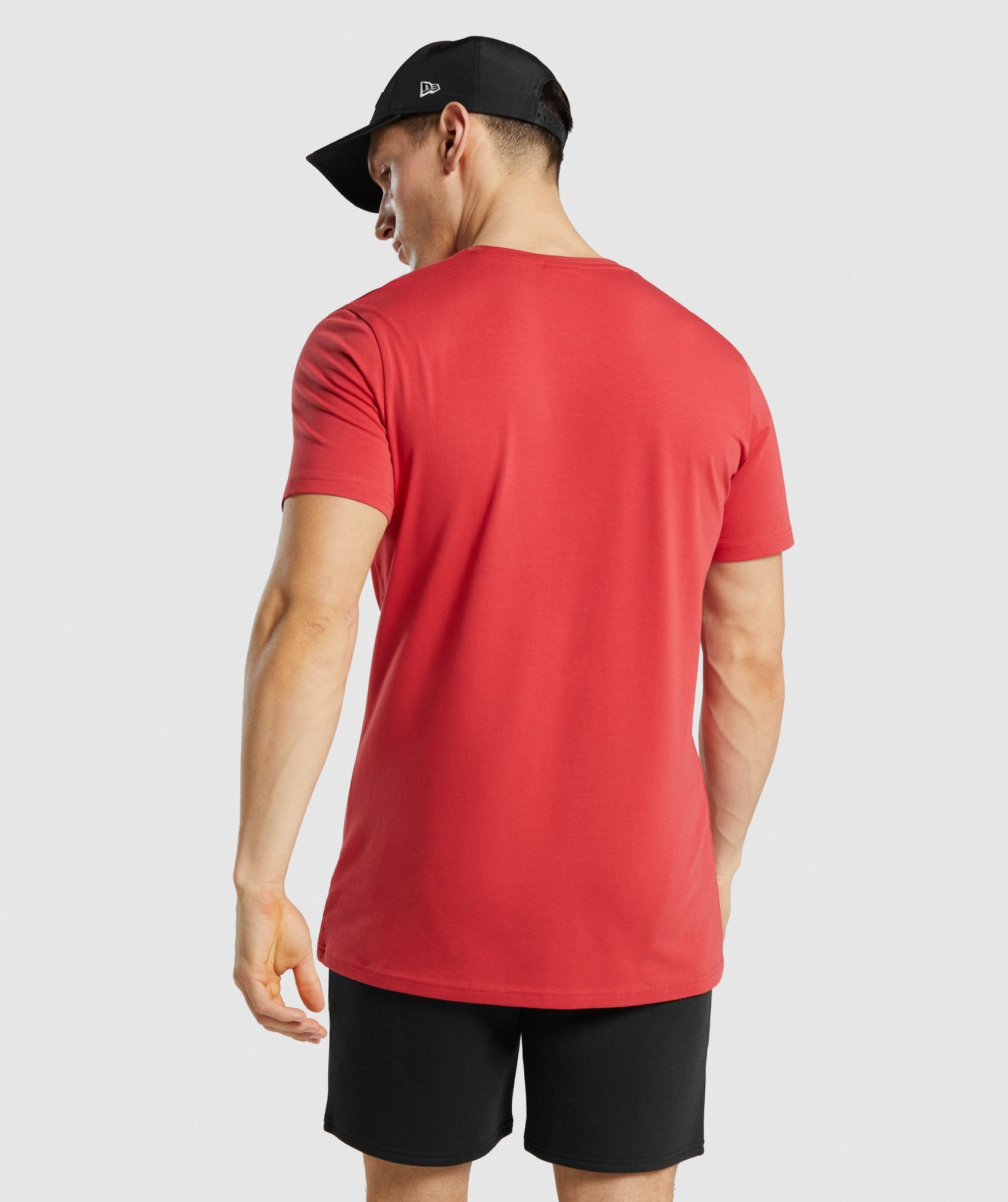 gymshark-legacy-t-shirt-red