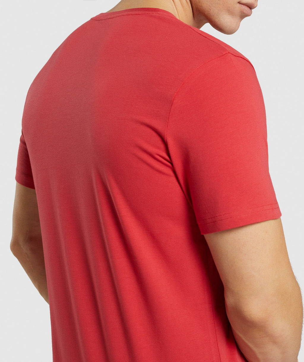 gymshark-legacy-t-shirt-red