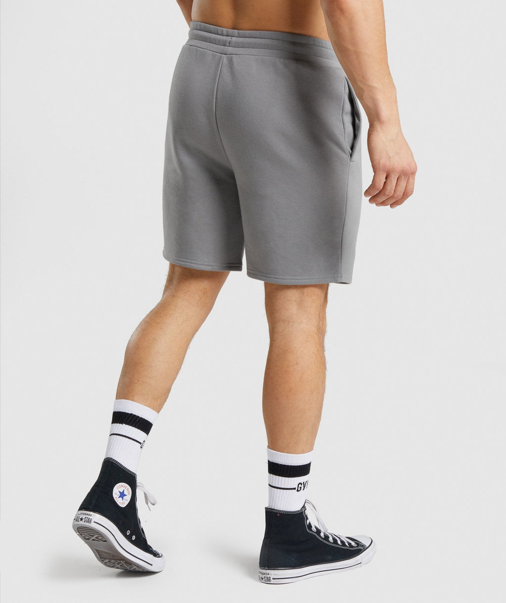 gymshark-legacy-shorts-smokey-grey