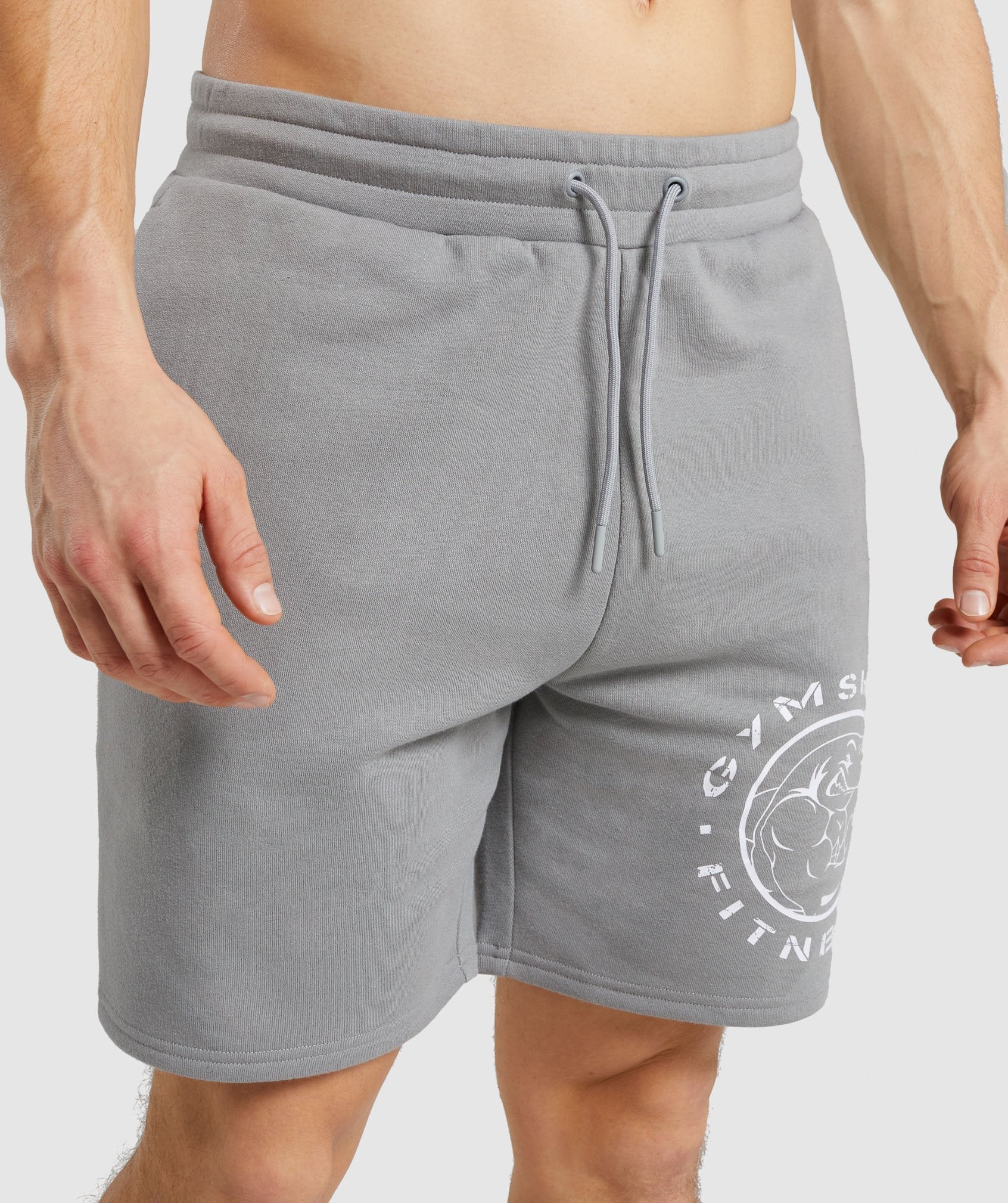 gymshark-legacy-shorts-smokey-grey